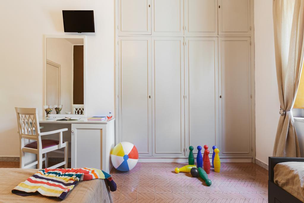 B&B Viale Dei Pini Кастелланета-Марина Екстер'єр фото